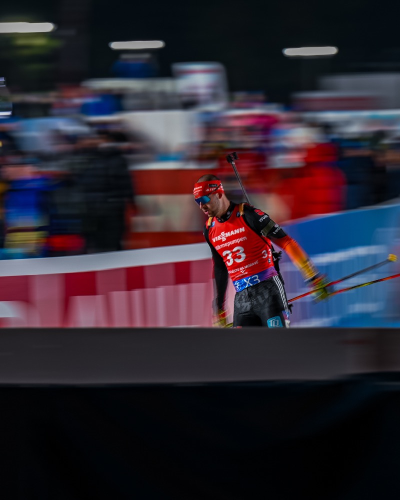 Biatlon – zimní sportovní fotografie